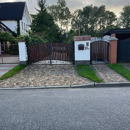 Ferienwohnung Anna Swinemuende Rycerska Esterno foto