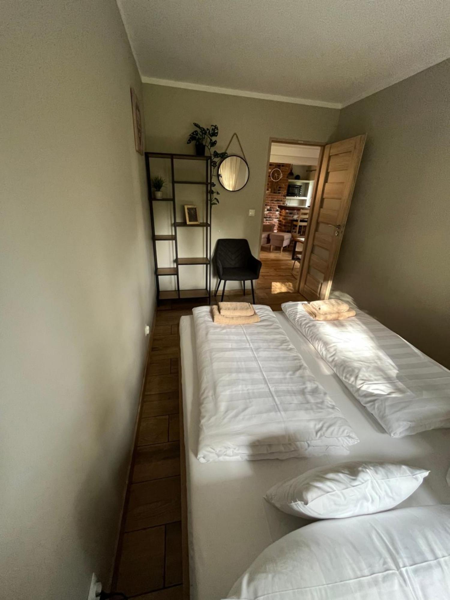 Ferienwohnung Anna Swinemuende Rycerska Esterno foto